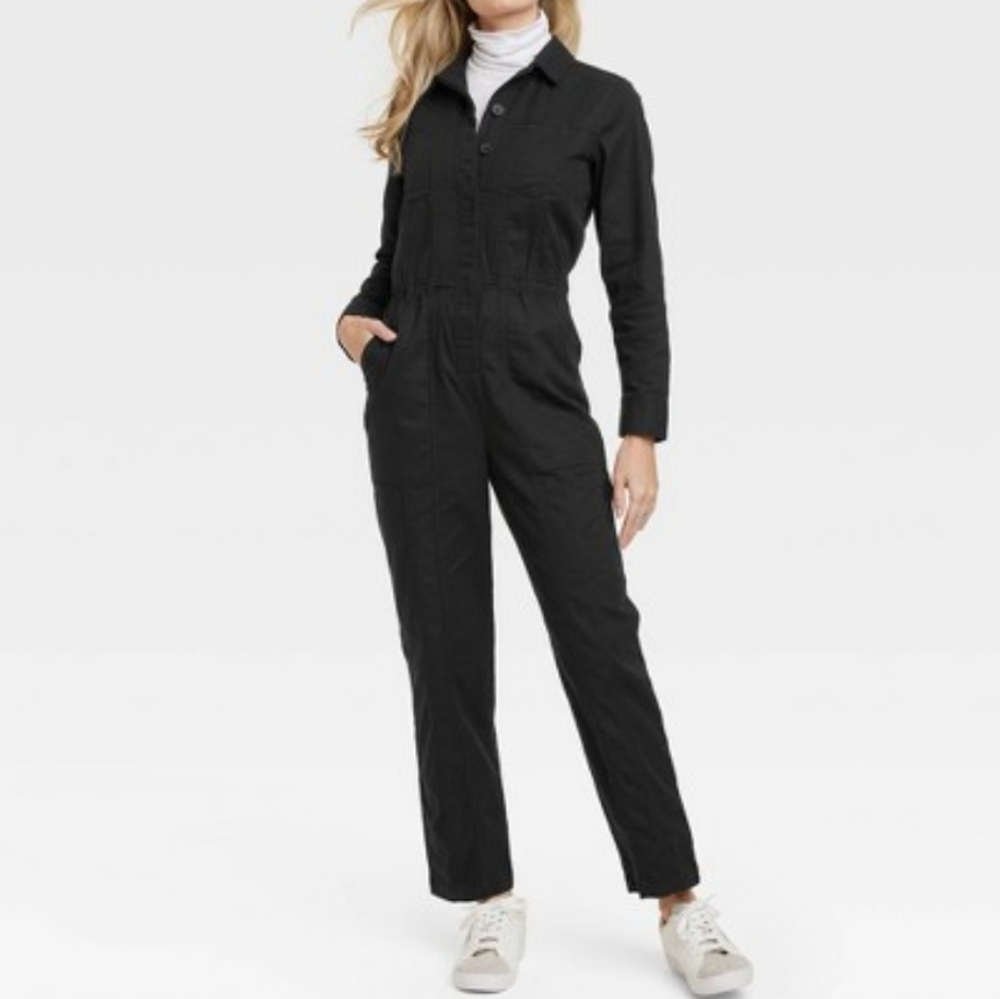 Universal Thread Black Jumpsuit